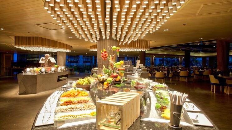 Graceland Khaolak Beach Resort